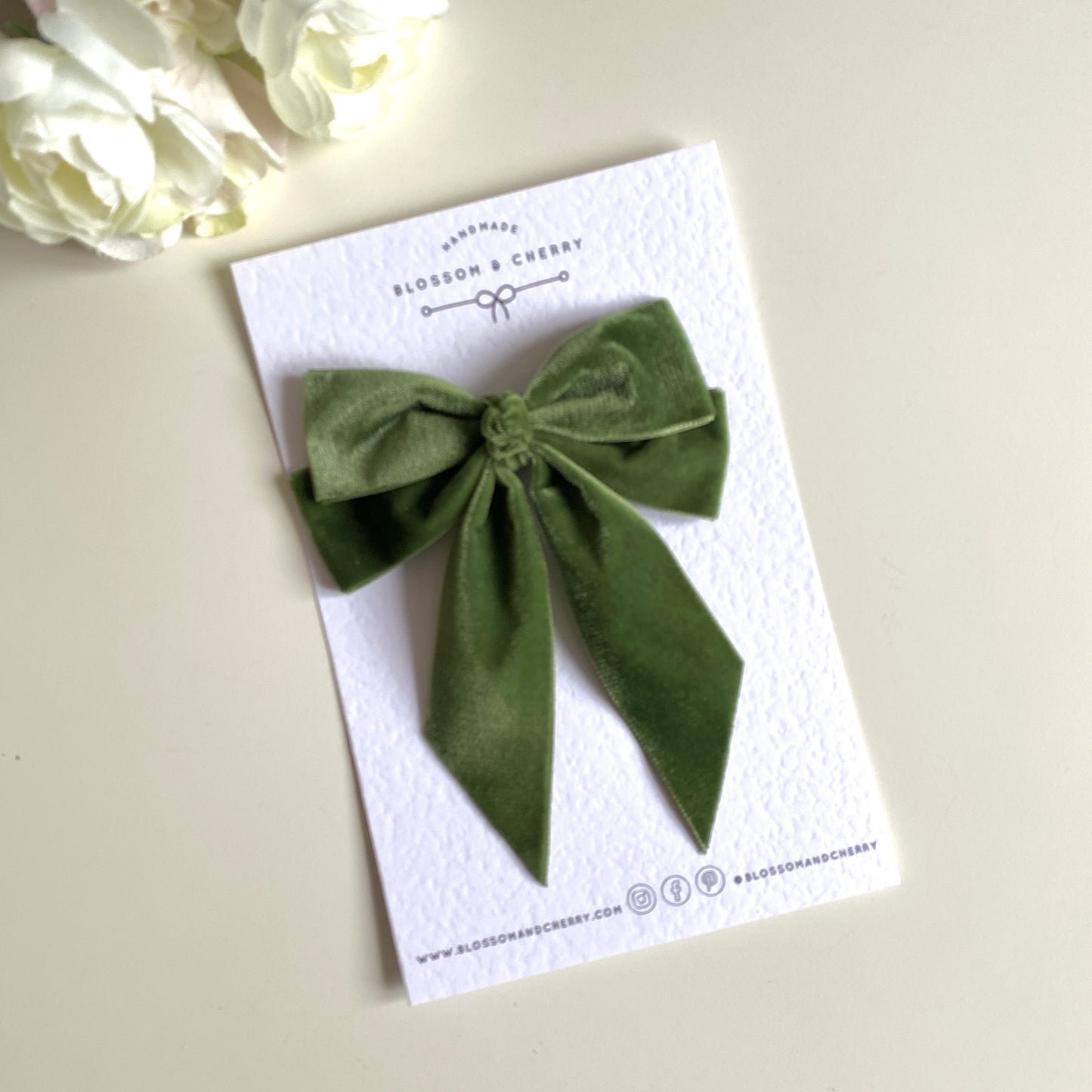 Ayida Short Tail Velvet Bow - Moss
