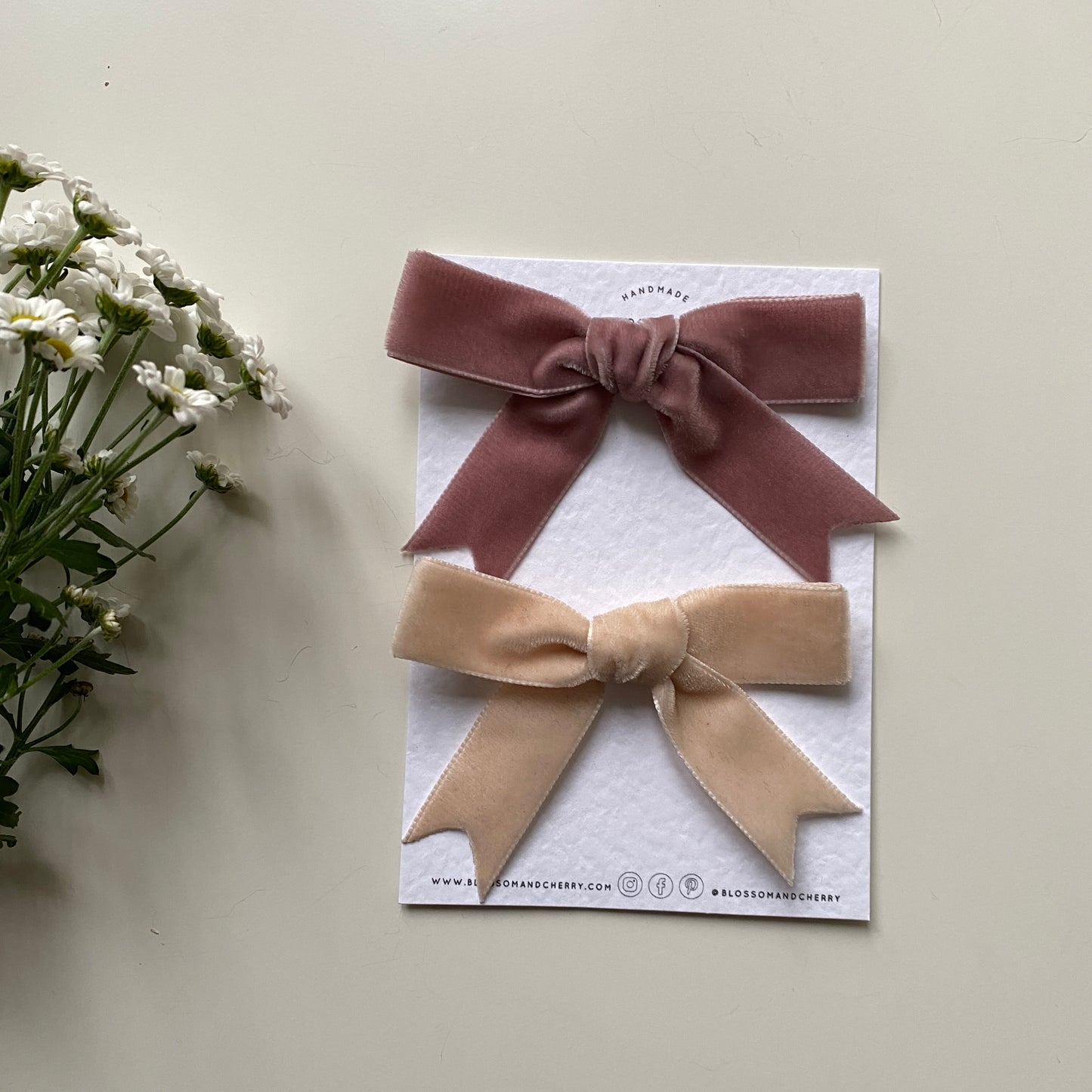 TILLY Midi Velvet Hand Tied Bow