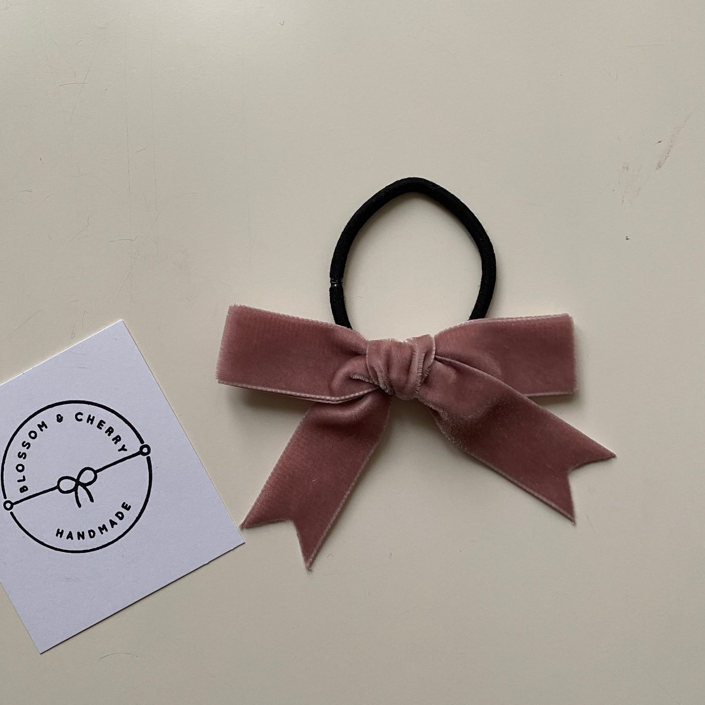 TILLY Midi Velvet Hand Tied Bow