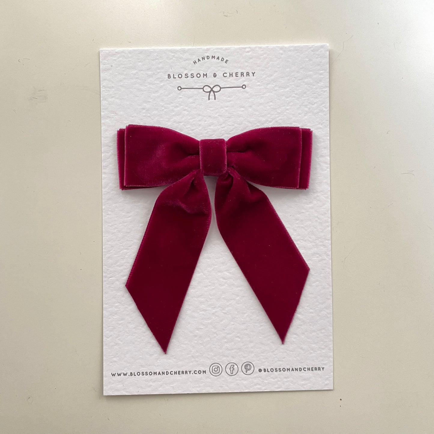 Chloi Velvet Short Tail Bow - Burgundy