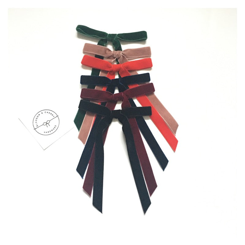 CAURA Skinny Velvet Long Tail Bow