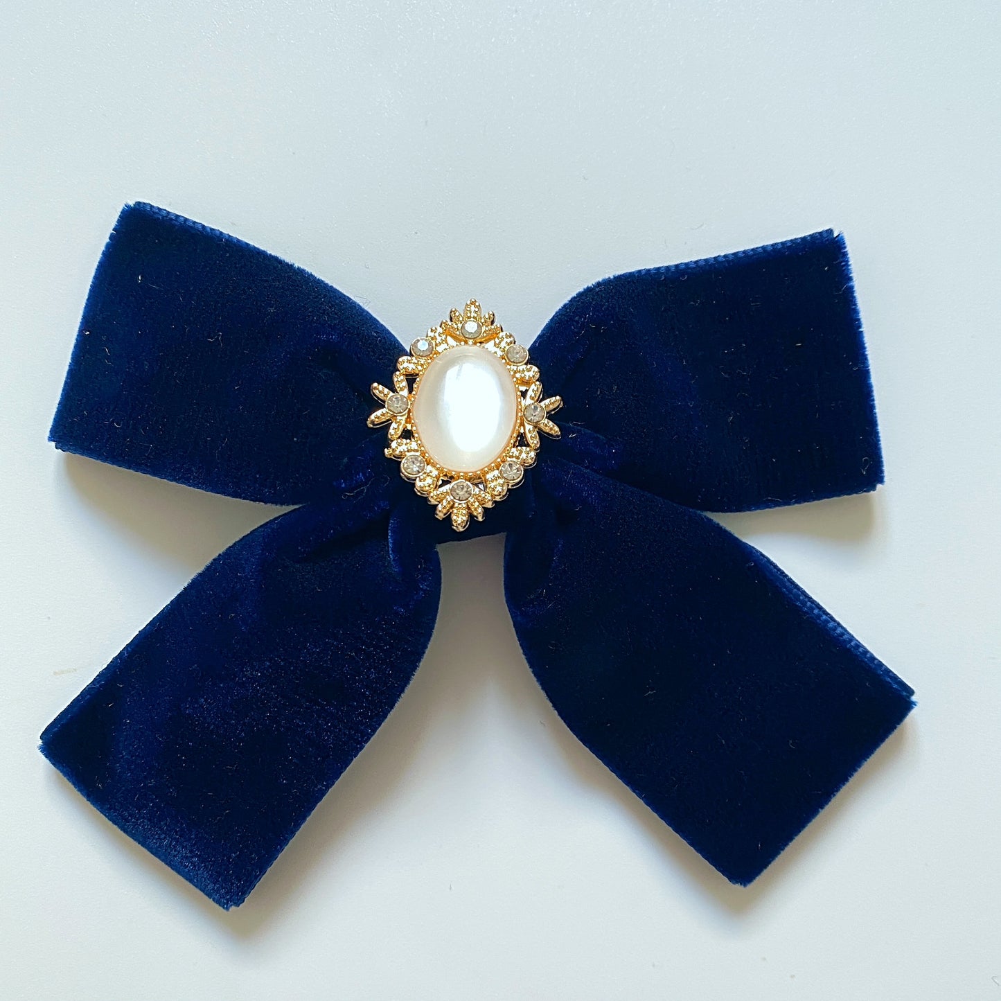 FREYA Velvet Bow Clip - Navy