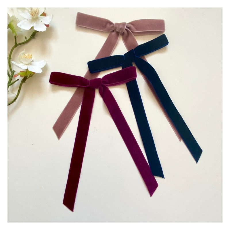 CAURA Skinny Velvet Long Tail Bow