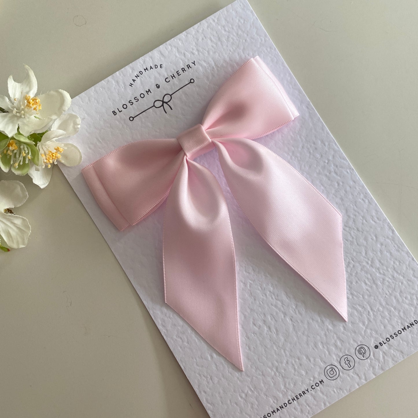 Chloi Satin Short Tail Bow - Pink