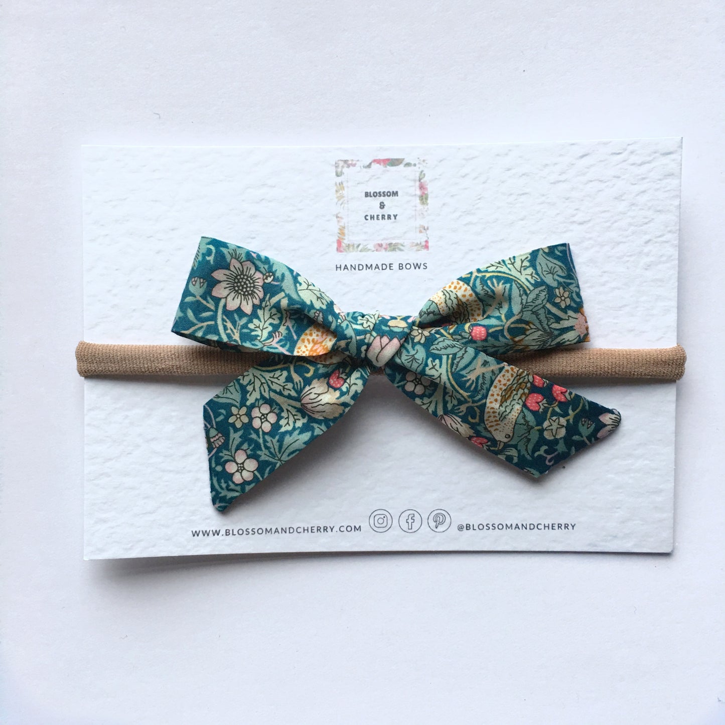 Liberty Handtied Bow || Headband or Clip