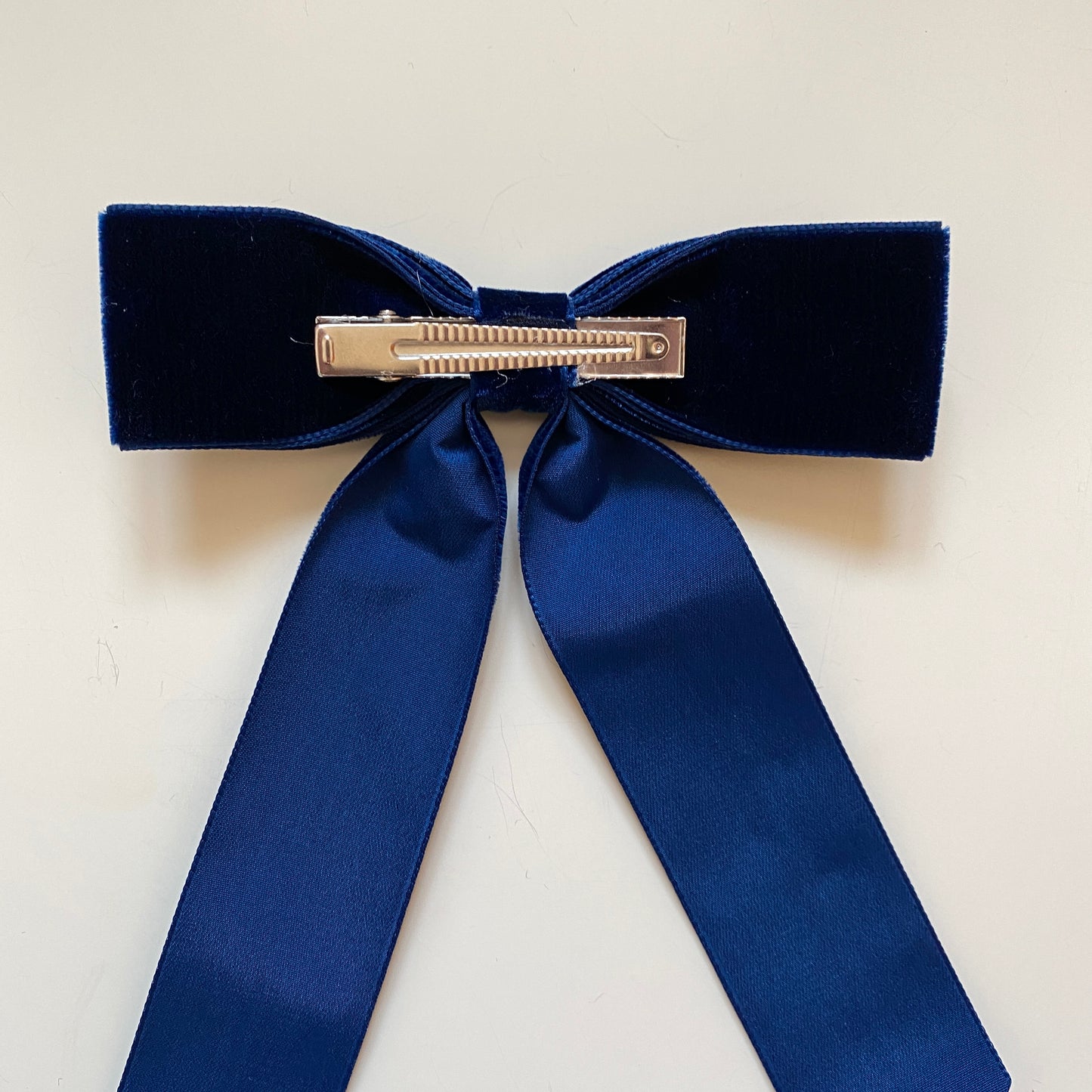 Charleen Velvet Bow - Navy