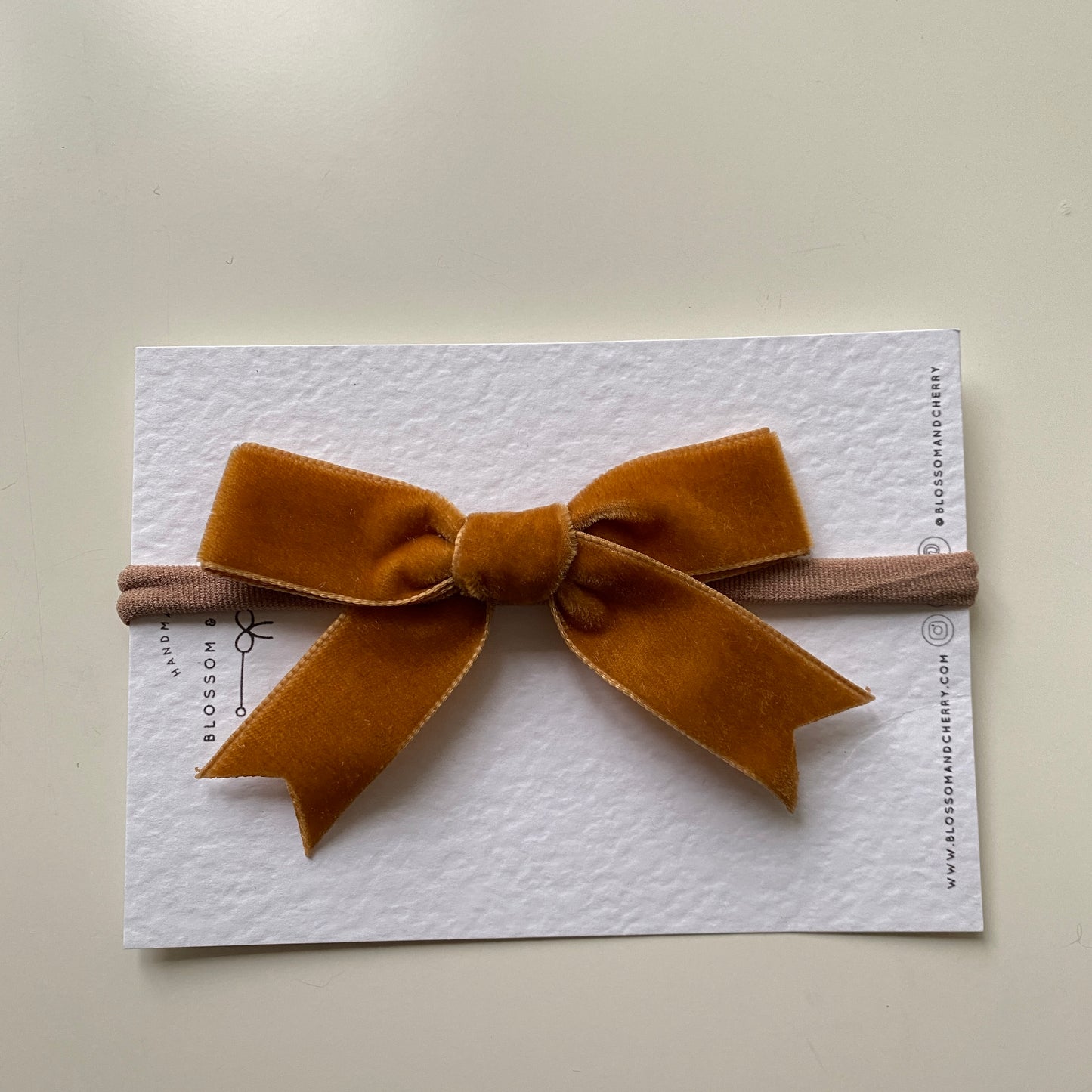 TILLY Midi Velvet Hand Tied Bow