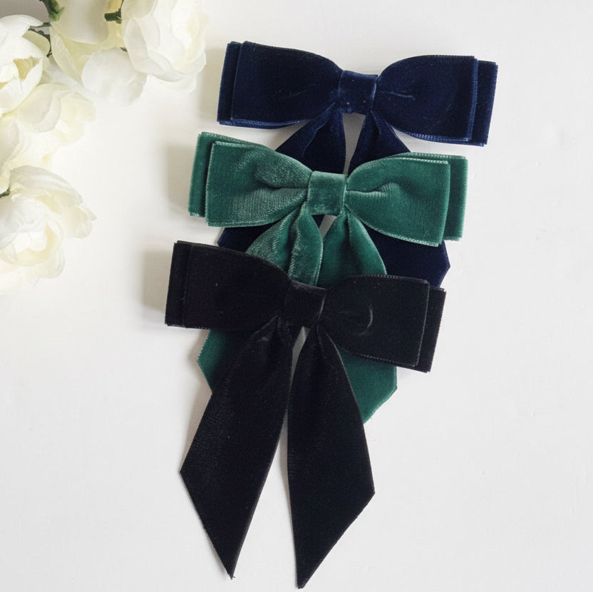 Chloi Velvet Short Tail Bow Signature Set