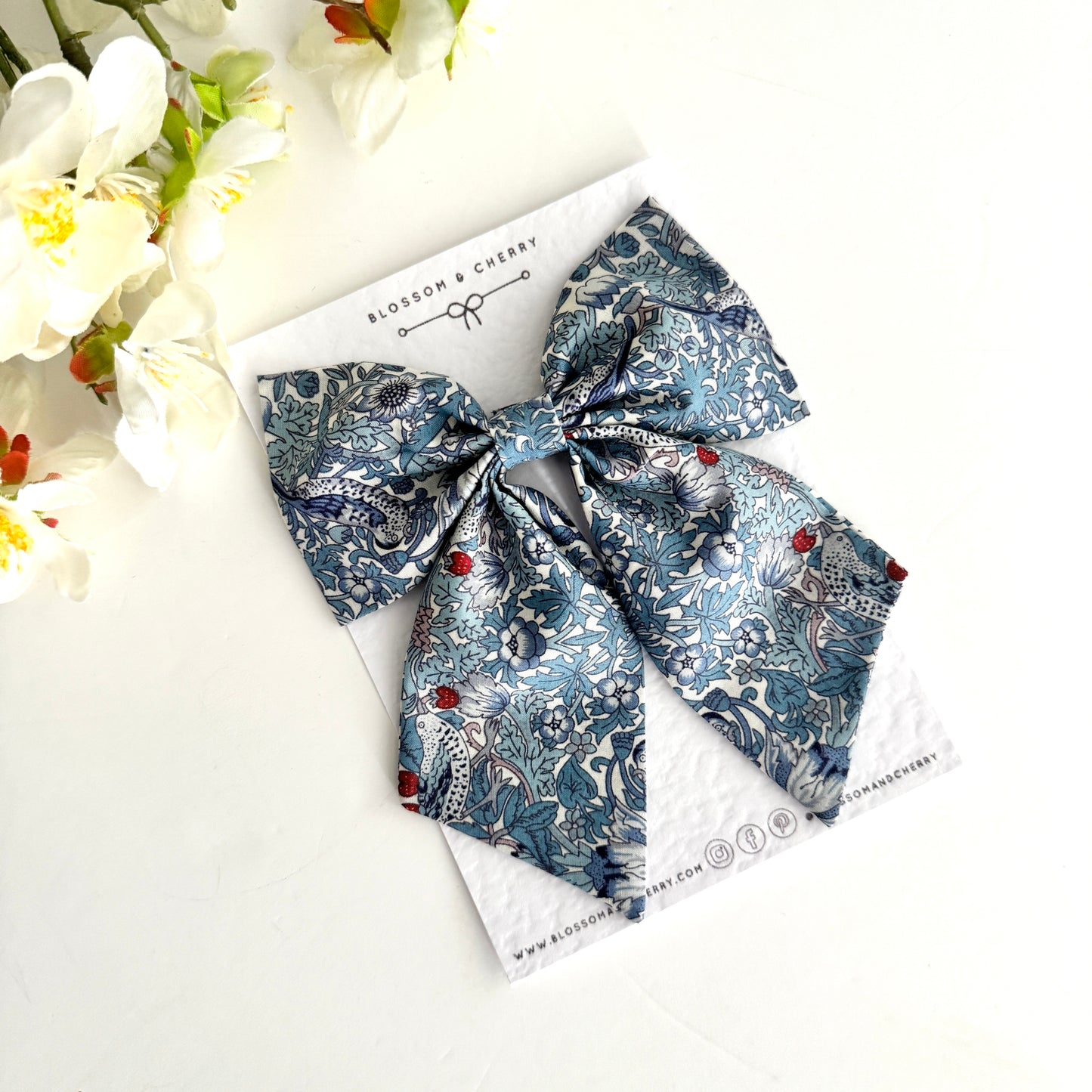 Liberty Sailor Bow - Strawberry Thief Light Blue