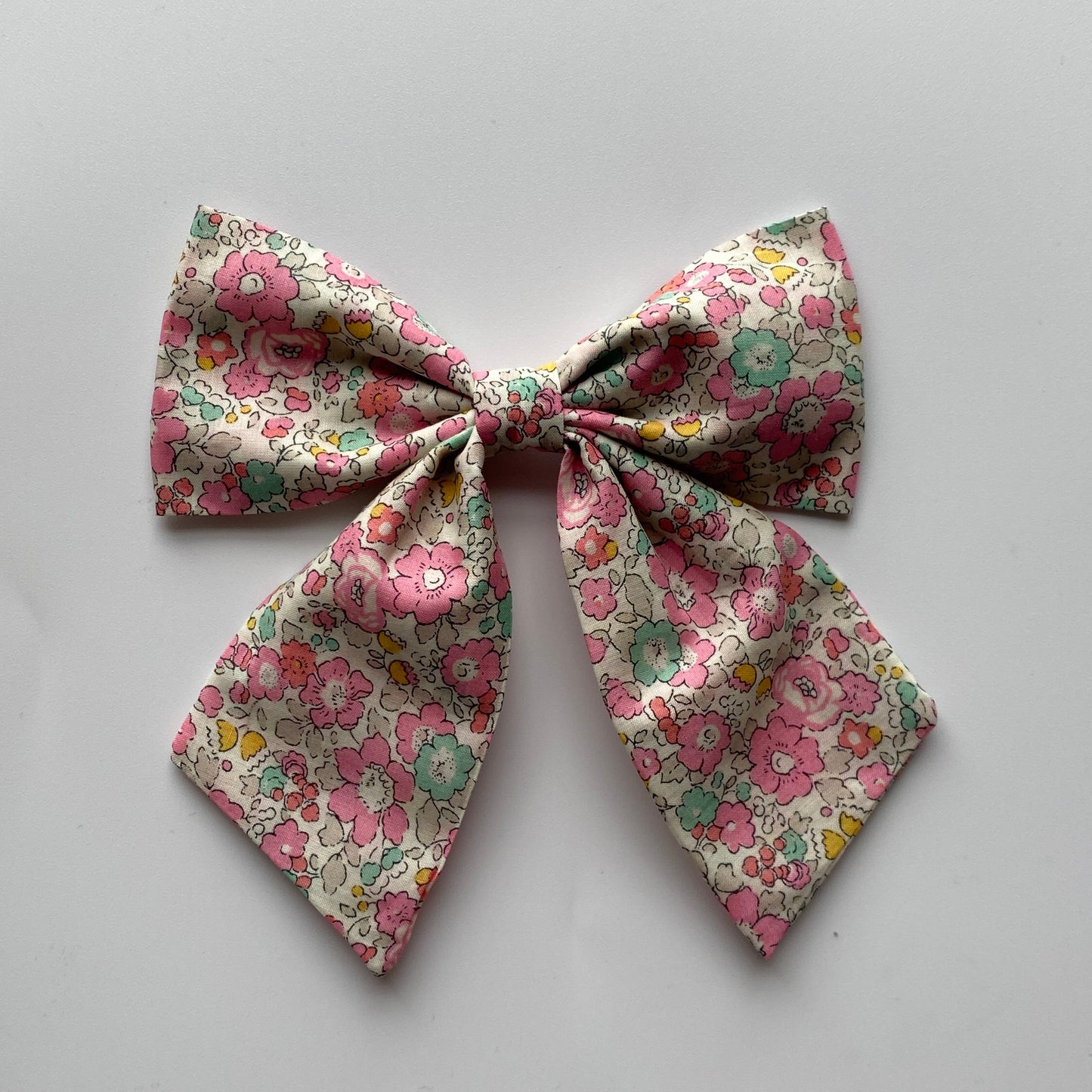 Liberty Sailor Bow Clip - Betsy Ann Bright Pink