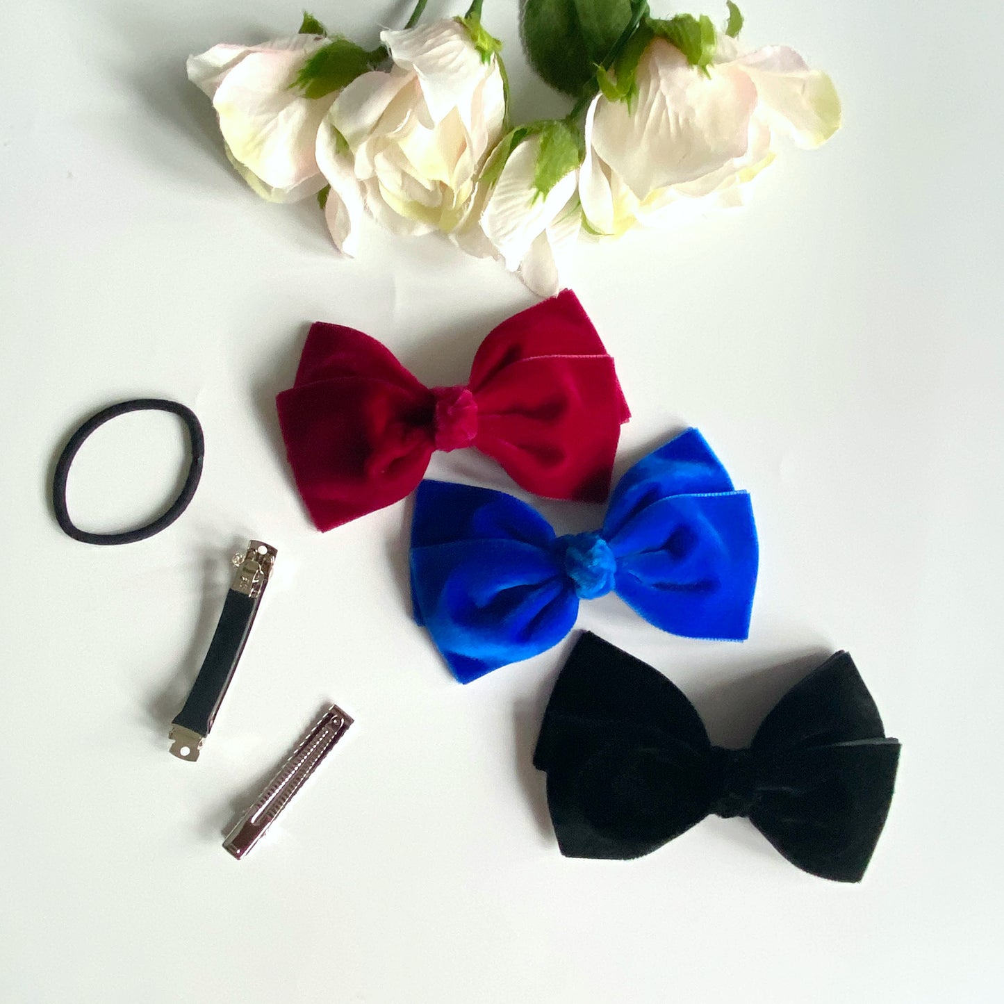 Velvet No Tail Statement Bow