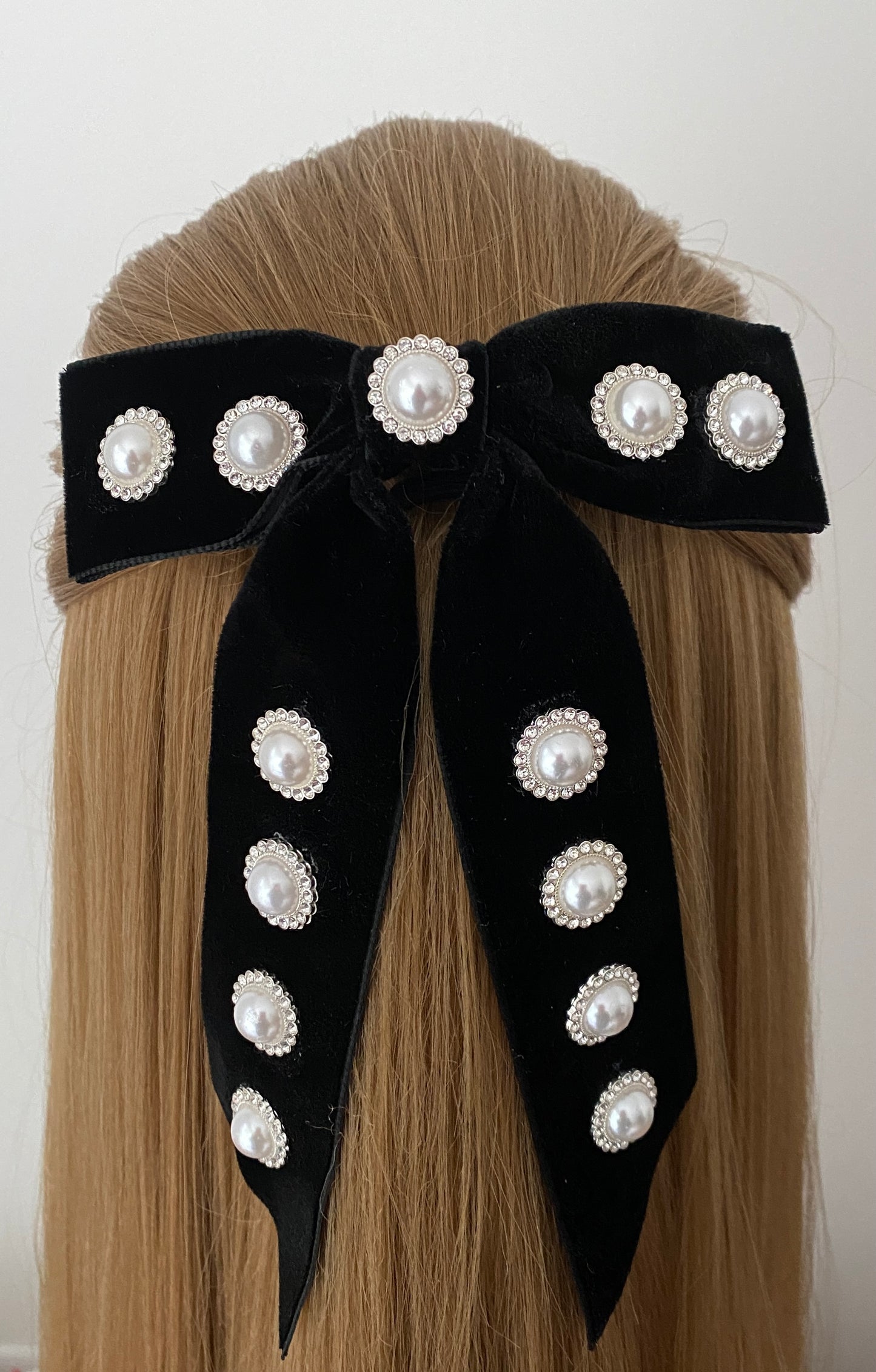 LEYLA Pearl Velvet Bow -  Black